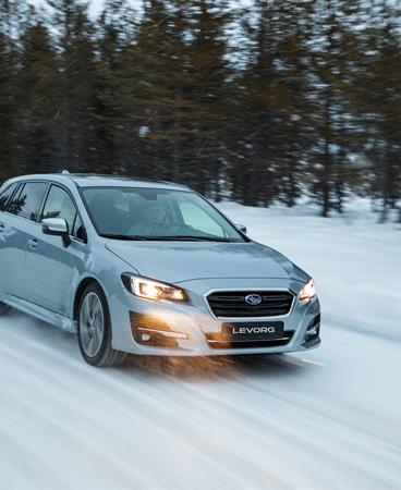 SUBARU-LEVORG-79